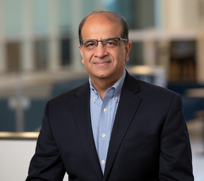 Girish+headshot+1
