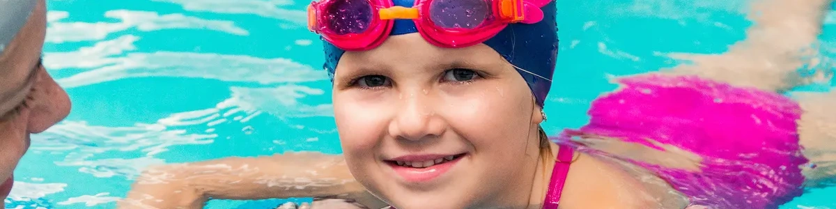 Safety tips for kids learning to swim