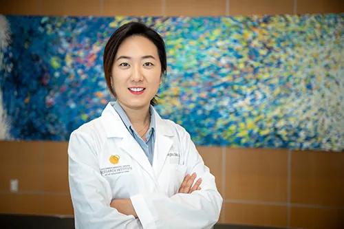 Dr.-Regina-Shin(J240320361)