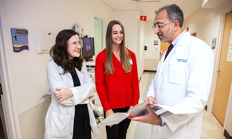 Pilot program helps teens meet health goals after bariatric surgery