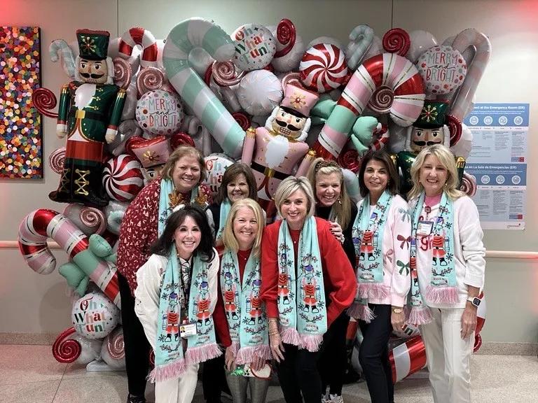 24-25 AUX Plano Photo_Tree Lighting